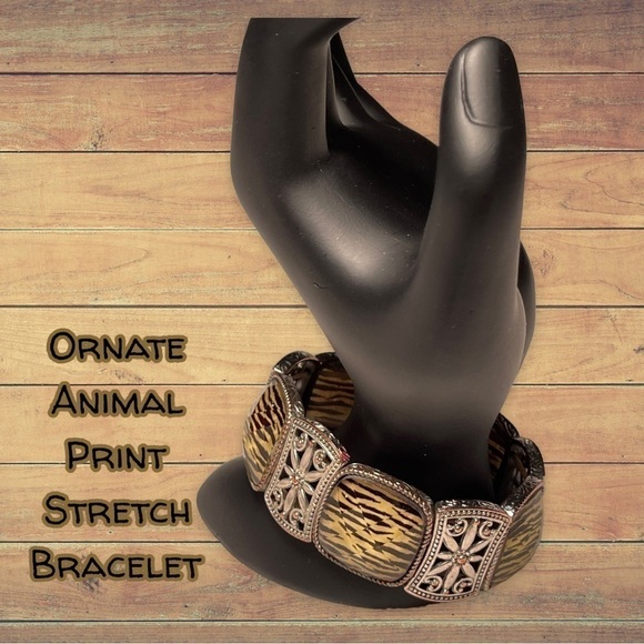 💍 Ornate Animal Print Stretch Bracelet (Tiger) - Picture 3 of 9